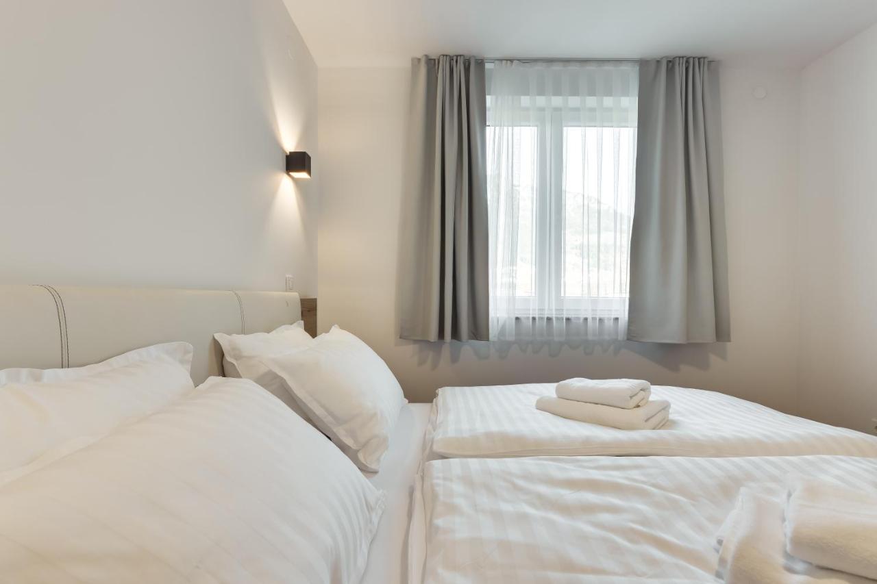 Chic Apartments With Finnish Sauna And Jacuzzi Kranjska Gora Exterior foto