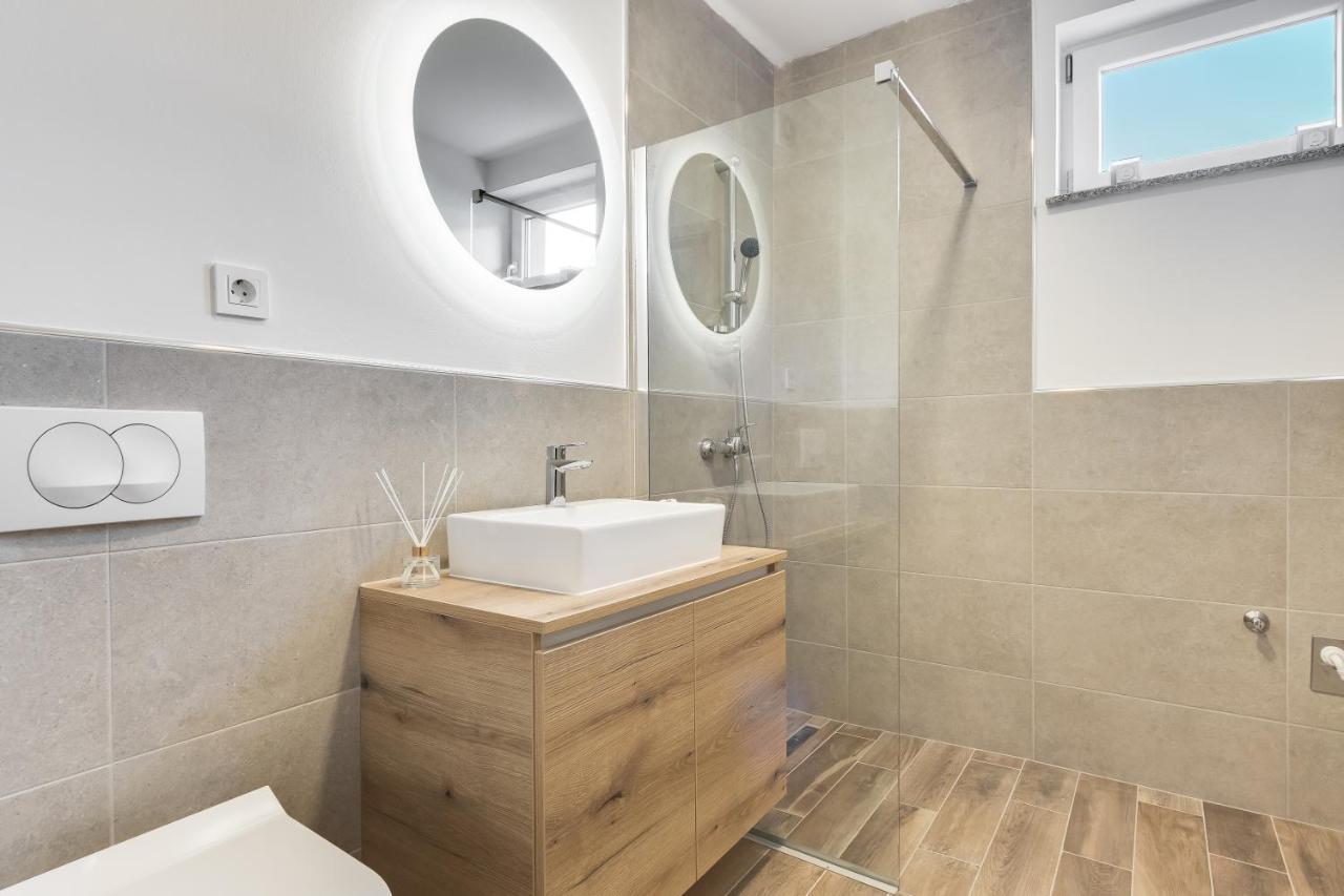 Chic Apartments With Finnish Sauna And Jacuzzi Kranjska Gora Exterior foto