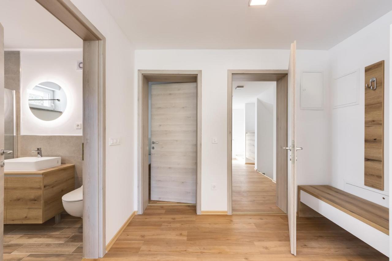 Chic Apartments With Finnish Sauna And Jacuzzi Kranjska Gora Exterior foto